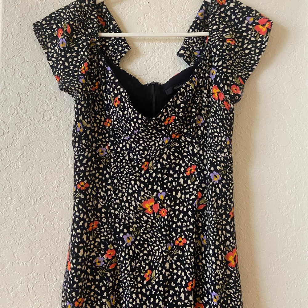 Floral Flattering Picnic Small Sundress